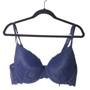 Kiss & Tell SZ 42D Purple lace bra